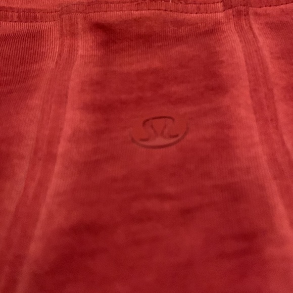 LULULEMON MUSCLE LOVE TANK TOP CROPPED - SIZE 4 - WASHED BRICK ROSE - Picture 3 of 3